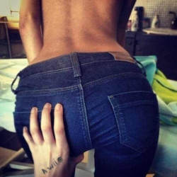 Awiio - Nice Ass (Original Mix)