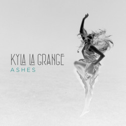 Kyla La Grange - Vampire Smile