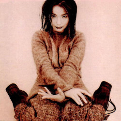 Bjork - Violently Happy