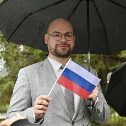 Виктор Ильичёв - Столица победы