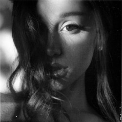 Dj Xrey - Me You (Remix)